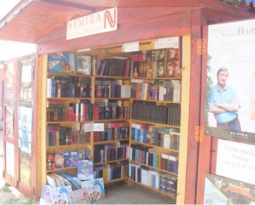 Librăriile de la Vama Veche şi 2 Mai îşi aşteaptă clienţii